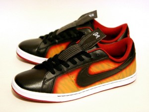 c2-customs-fireball-gibson-guitar-nike-shoes-1
