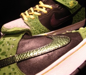 mizzee cell dragon ball z custom nike dunk 2 300x260 mizzee cell dragon ball z custom nike dunk 2
