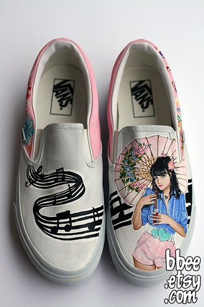 katy perry custom vans slip on shoes bbee 1 Katy Perry Custom Painted Vans