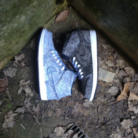Air Jordan I Levi’s Vintage Acid Wash Denim Customs | @theMenacedesign