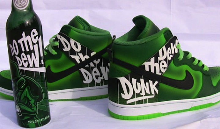 mountain-dew-nike-dunk-custom-shoes-dez-1